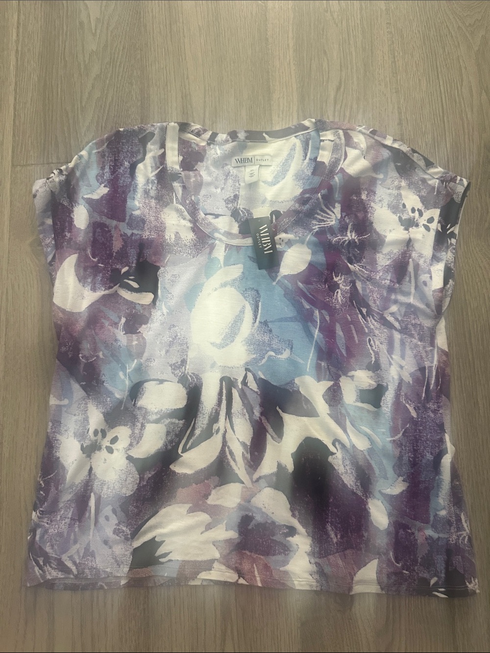 White House Black Market Purple & Blue Floral Short Sleeve Top